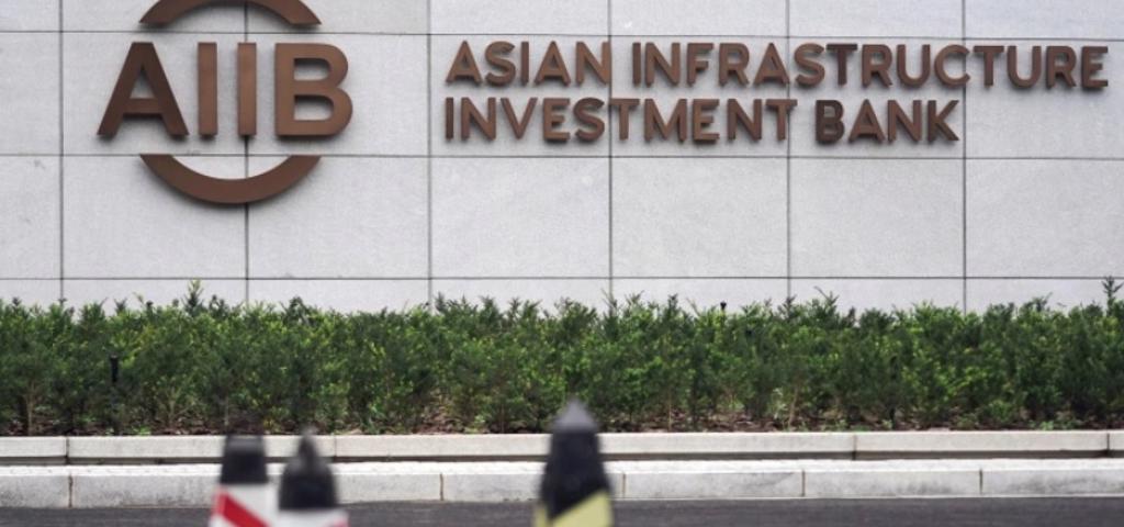 "Παγώνει" τις δραστηριότητές της σε Ρωσία - Λευκορωσία η Ασιατική Τράπεζα Επενδύσεων σε Υποδομές "Παγώνει" τις δραστηριότητές της σε Ρωσία - Λευκορωσία η Ασιατική Τράπεζα Επενδύσεων σε Υποδομές