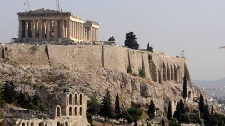 Το ΥΠΠΟΑ θωρακίζει με σύγχρονα μέσα ασφαλείας τον αρχαιολογικό χώρο της Ακρόπολης 