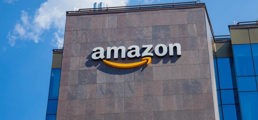 Mεγάλα φυσικά καταστήματα σχεδιάζει η Amazon Mεγάλα φυσικά καταστήματα σχεδιάζει η Amazon