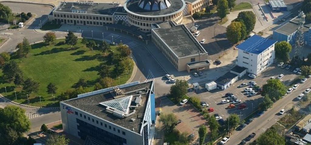 Μέτοχος μπλοκάρει την ΑΜΚ του φορέα διαχείρισης αεροδρομίων στο Βουκουρέστι Μέτοχος μπλοκάρει την ΑΜΚ του φορέα διαχείρισης αεροδρομίων στο Βουκουρέστι