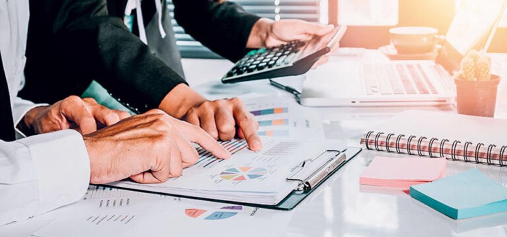 Nominal value of loans to other financial institutions serviced by CSFs increased by €5M Nominal value of loans to other financial institutions serviced by CSFs increased by €5M