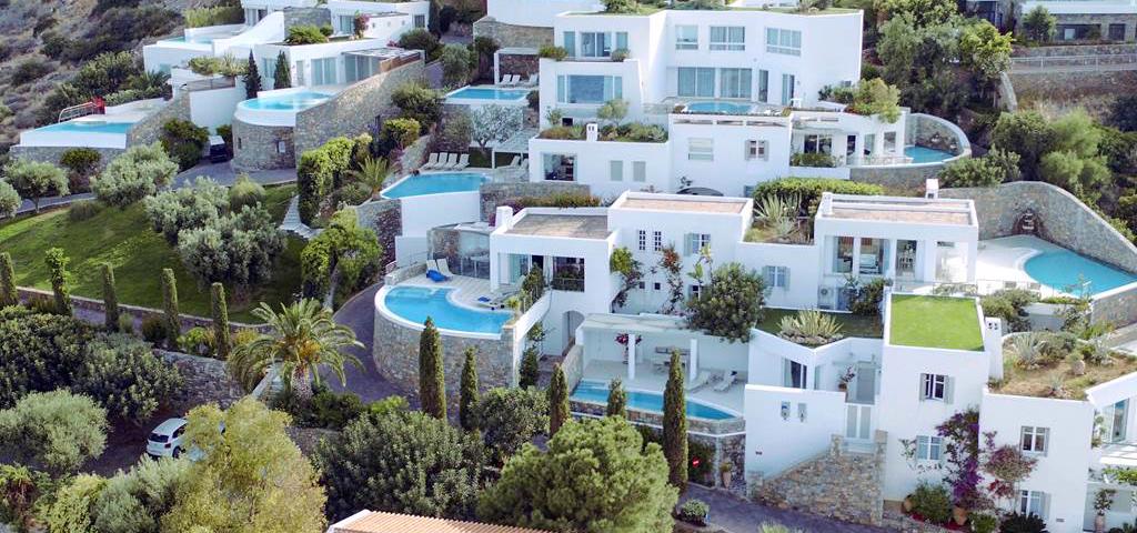 Everty acquires "Elounda Gulf Villas" in Crete Everty acquires "Elounda Gulf Villas" in Crete