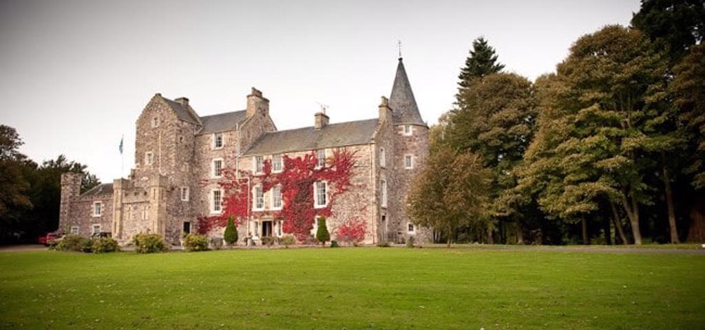 Κινέζοι αγόρασαν το Fernie Castle Hotel στη Σκωτία Κινέζοι αγόρασαν το Fernie Castle Hotel στη Σκωτία