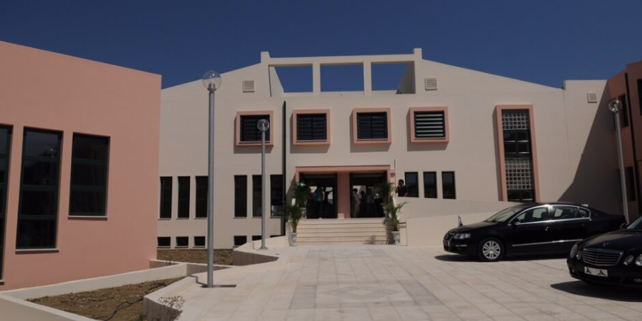 Φοιτητικές εστίες αποκτούν οι σπουδαστές στην Ζάκυνθο  Φοιτητικές εστίες αποκτούν οι σπουδαστές στην Ζάκυνθο