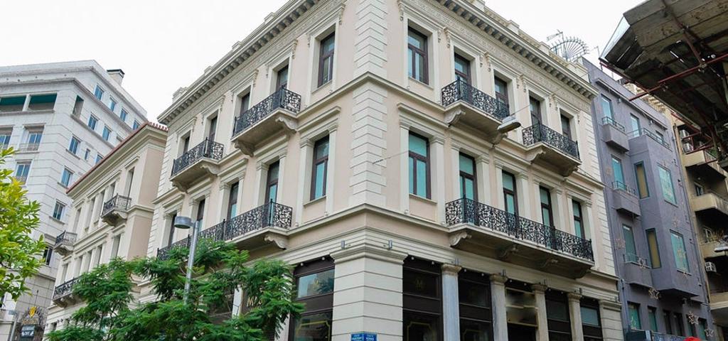 Έπεσαν οι υπογραφές για το ακίνητο του ΜΤΣ στην Κολοκοτρώνη Έπεσαν οι υπογραφές για το ακίνητο του ΜΤΣ στην Κολοκοτρώνη