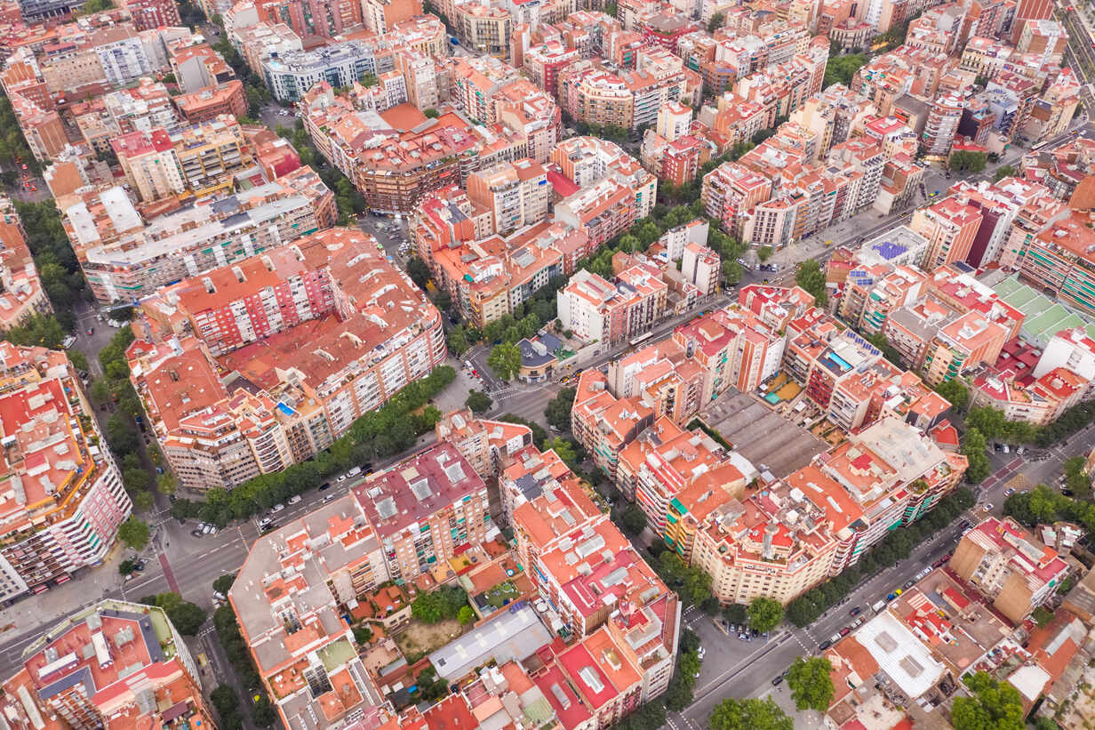 Azora launches fund to invest in "build to rent" residential developments across Spain