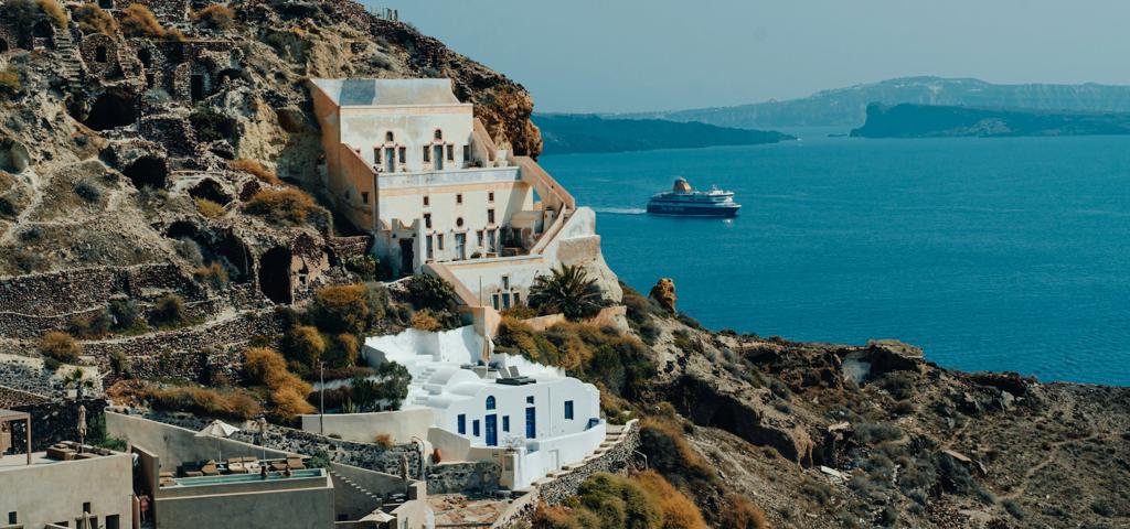 Καμπανάκι για άναρχη επέκταση του Ελληνικού τουρισμού από την Accor Καμπανάκι για άναρχη επέκταση του Ελληνικού τουρισμού από την Accor