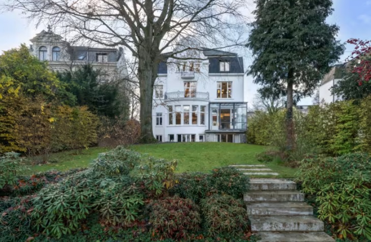 Παραθαλάσσια βίλα στο Αμβούργο πωλείται έναντι €22 εκατ.