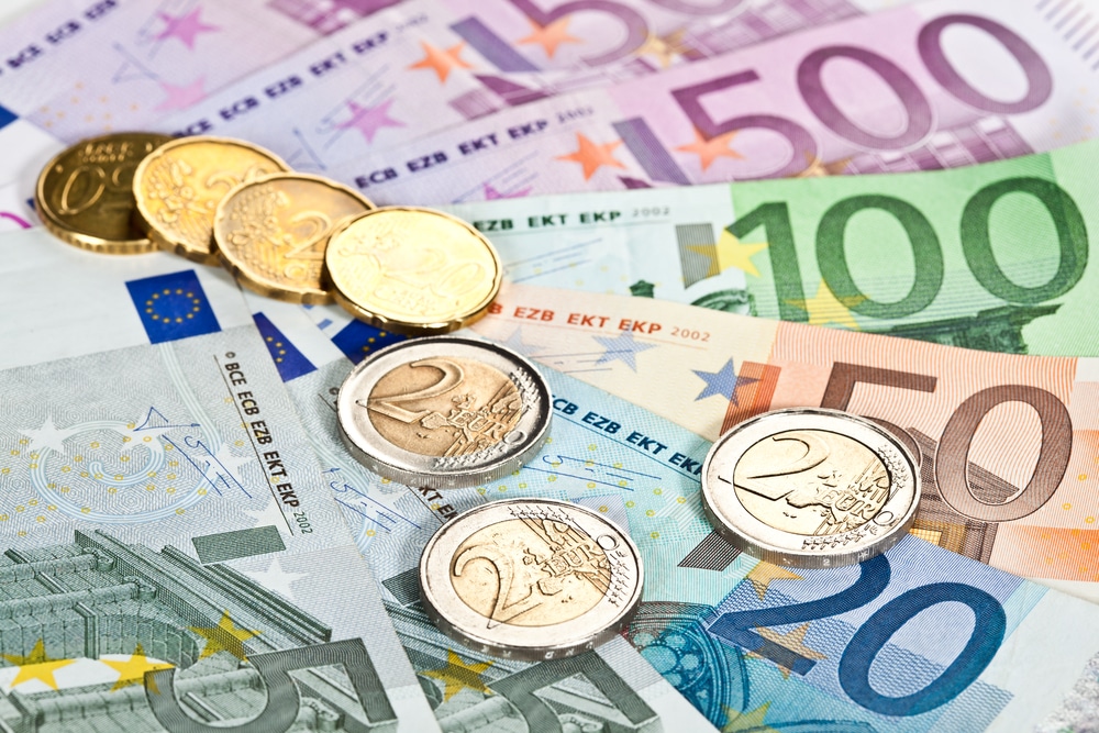 Σχεδόν €225 δισ. έχουν εκταμιευθεί στα κράτη-μέλη από το RRF