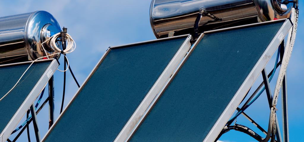 Στο Ταμείο Ανάκαμψης τα συστήματα θέρμανσης νερού από ΑΠΕ για νοικοκυριά Στο Ταμείο Ανάκαμψης τα συστήματα θέρμανσης νερού από ΑΠΕ για νοικοκυριά