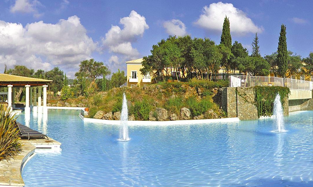 Blackstone announces the acquisition of five hotel in Greece 