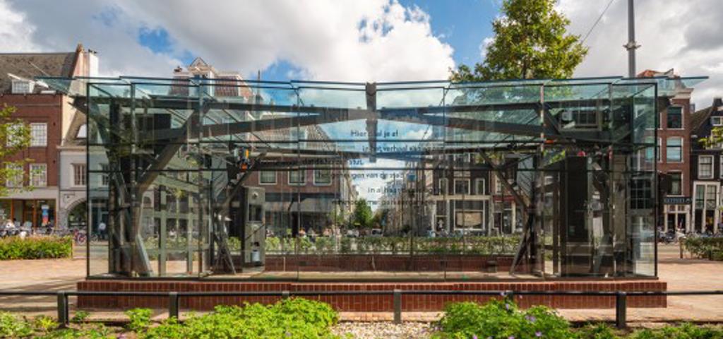 Νέο σύστημα στάθμευσης στην Ολλανδία "εξαφανίζει" τα αυτοκίνητα από τους δρόμους Νέο σύστημα στάθμευσης στην Ολλανδία "εξαφανίζει" τα αυτοκίνητα από τους δρόμους