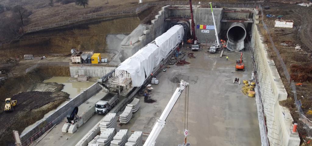 Σε πλήρη εξέλιξη το μεγαλύτερο έργο του AKTOR στη Ρουμανία Σε πλήρη εξέλιξη το μεγαλύτερο έργο του AKTOR στη Ρουμανία