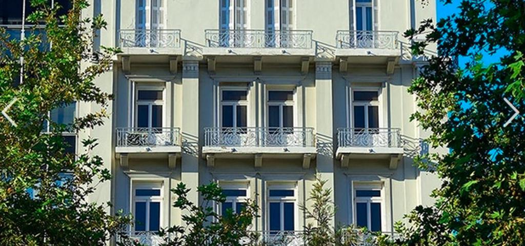 Στην Trastor το διατηρητέο στο Σύνταγμα  Στην Trastor το διατηρητέο στο Σύνταγμα