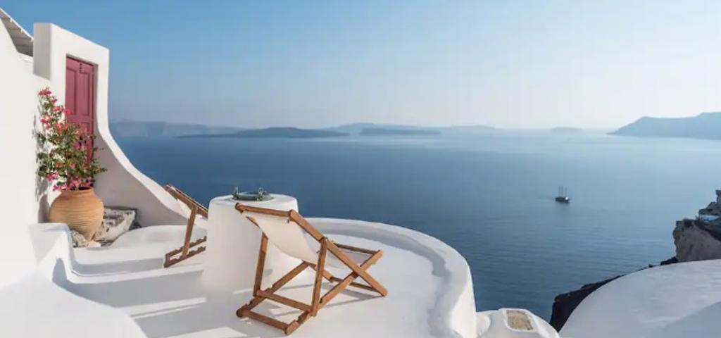 Airbnb demand redefines the map of popular tourist destinations Airbnb demand redefines the map of popular tourist destinations
