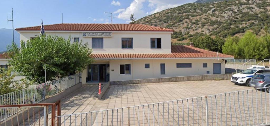Ανακαινίζεται το Αστυνομικό Τμήμα Δωρίδος Ανακαινίζεται το Αστυνομικό Τμήμα Δωρίδος