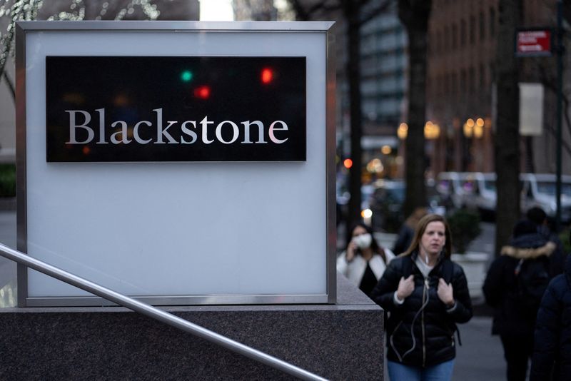 Συμφωνία μαμούθ $11,5 δισ. της Blackstone 