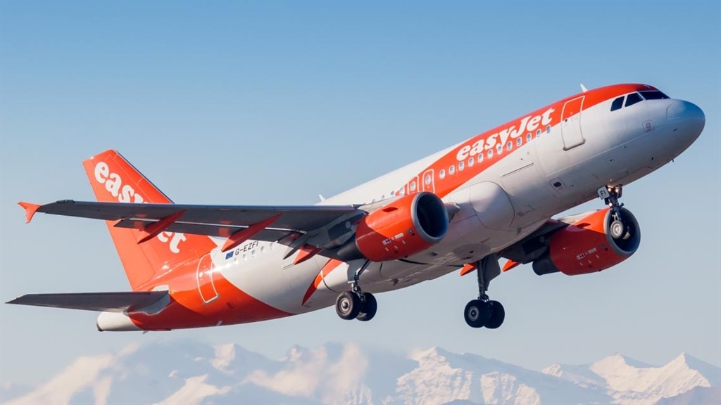Η easyJet προσθέτει νέα δρομολόγια για το 2025
