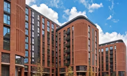 Στοίχημα του Mike Ashley στην αγορά ενοικιαζόμενης κατοικίας