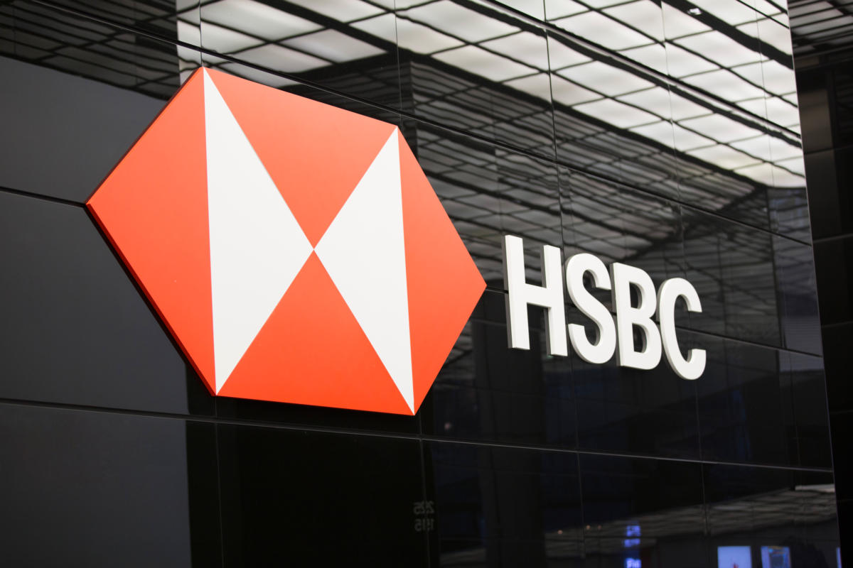 Επαναγορά μετοχών ύψους $3 δισ. από την HSBC