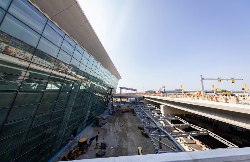 john-f-kennedy-airport-terminal-one-construction-03.jpg