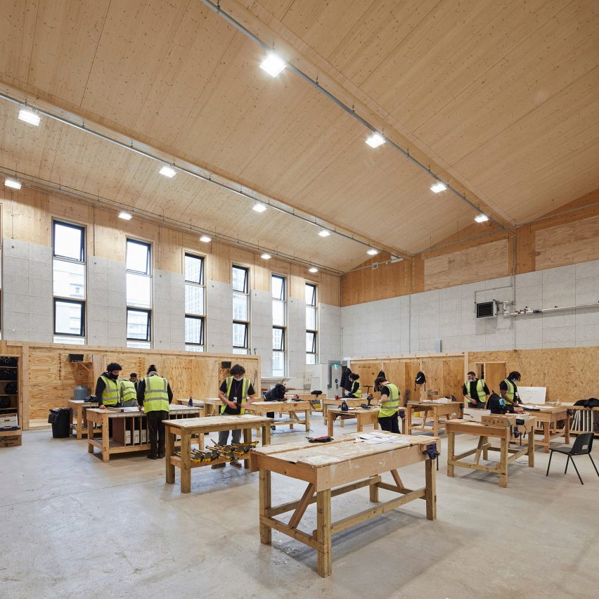 kings-cross-sports-hall-cross-laminated-timber-bennetts-associates-london_dezeen_2364_sq_21-852x852.jpg