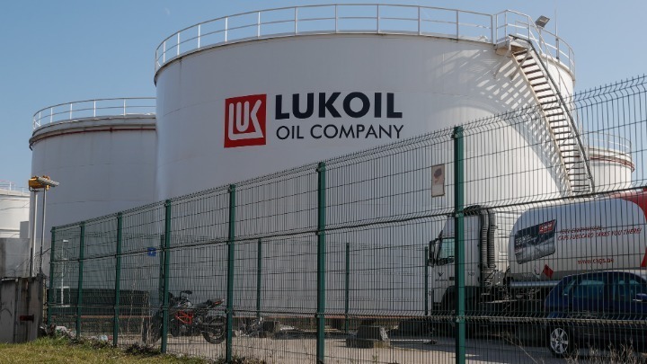 Lukoil agrees to $22B sale of assets to Carlyle