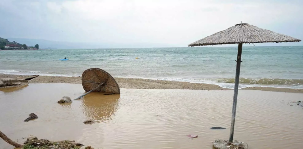 Άρχισε η αποκατάσταση του παραλιακού μετώπου Μαγνησίας