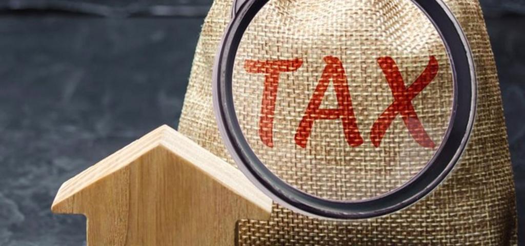 Το "χάσμα" στους συντελεστές ΦΠΑ στην Ελλάδα και την Ε.Ε Το "χάσμα" στους συντελεστές ΦΠΑ στην Ελλάδα και την Ε.Ε