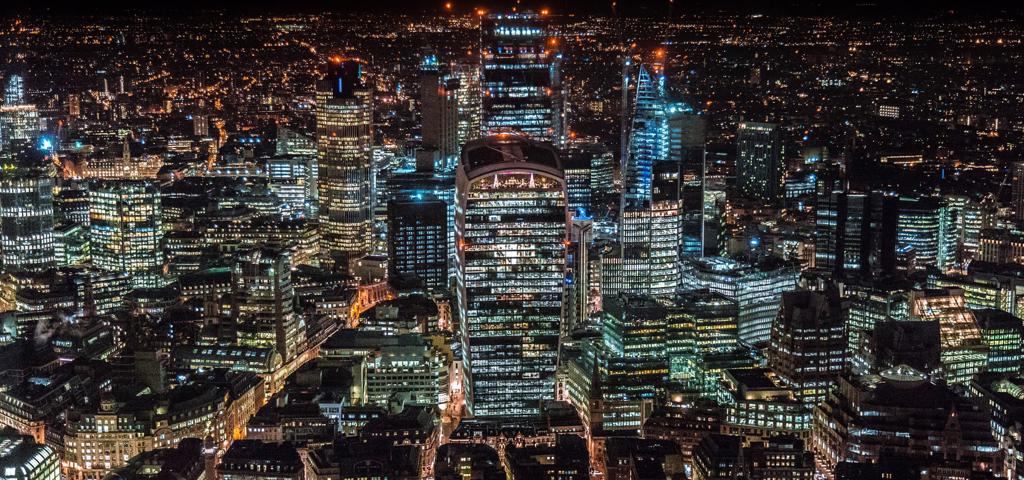 Πρόβλημα για τις πόλεις το υπερβολικό τεχνητό φως Πρόβλημα για τις πόλεις το υπερβολικό τεχνητό φως