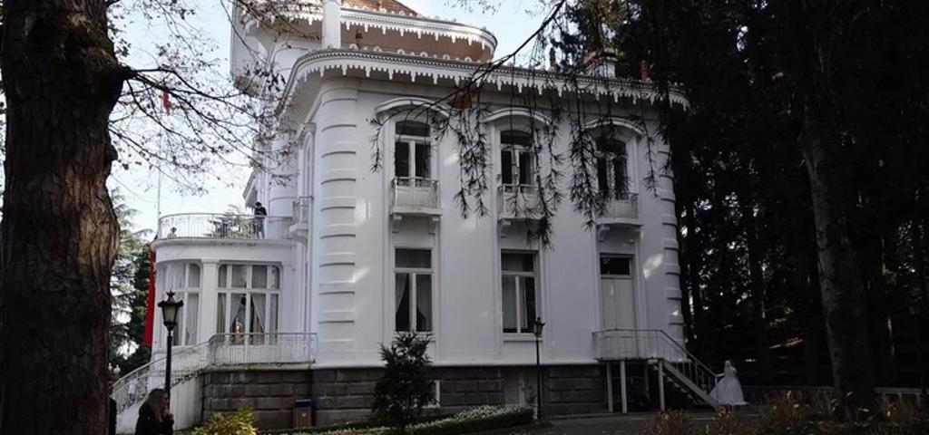 Σε κακή κατάσταση έπαυλη - μουσείο του Κεμάλ Ατατούρκ στην Τραπεζούντα Σε κακή κατάσταση έπαυλη - μουσείο του Κεμάλ Ατατούρκ στην Τραπεζούντα