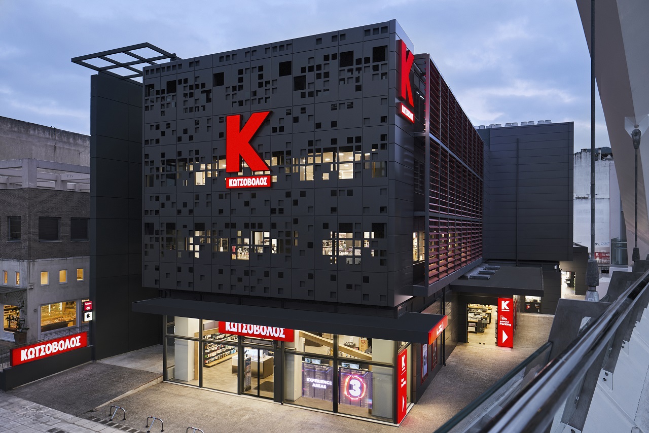 Επεκτείνει το δίκτυο με νέα καταστήματα η Κωτσόβολος