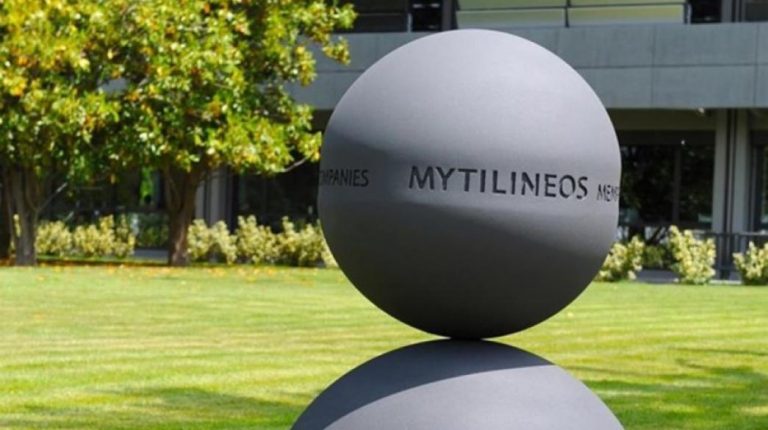 Η S&P αναβθμίζει τις προοπτικές της Mytilineos