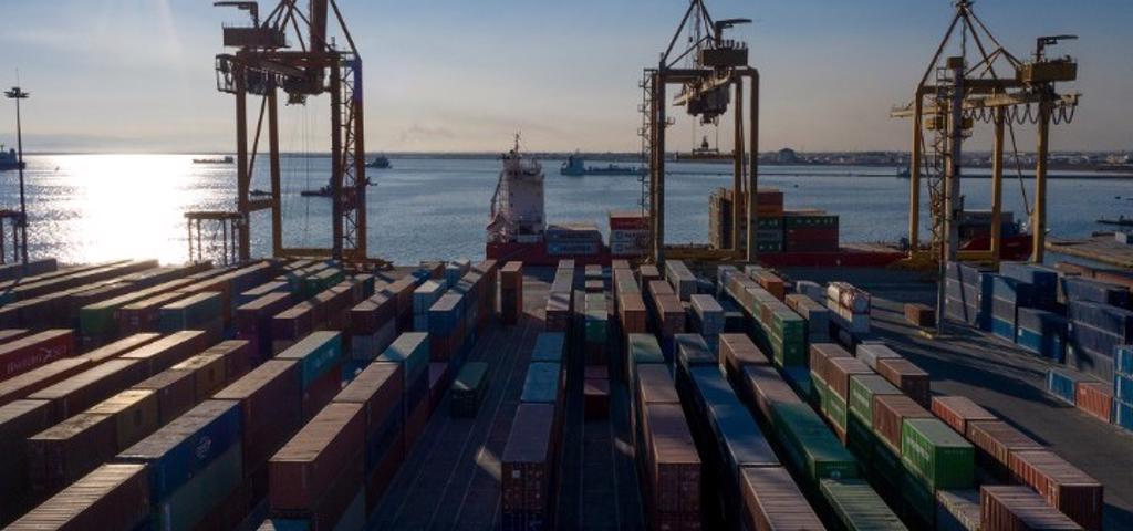 Mytilineos, Rover Maritime and HDK joint venture to redevelop the 6th Pier of the Port of Thessaloniki Mytilineos, Rover Maritime and HDK joint venture to redevelop the 6th Pier of the Port of Thessaloniki