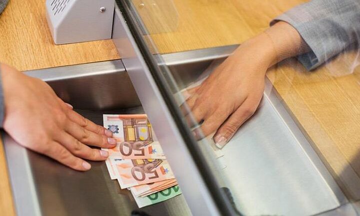 Οι θέσεις της ΟΤΟΕ για την συρρίκνωση καταστημάτων και προσωπικού στις τράπεζες Οι θέσεις της ΟΤΟΕ για την συρρίκνωση καταστημάτων και προσωπικού στις τράπεζες