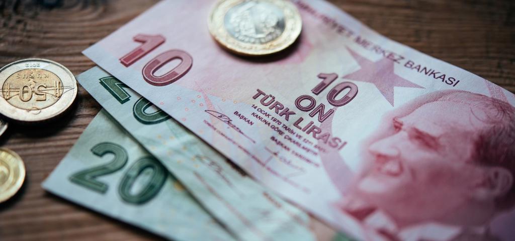 Σε ανοδική κούρσα και πάλι η τουρκική λίρα Σε ανοδική κούρσα και πάλι η τουρκική λίρα